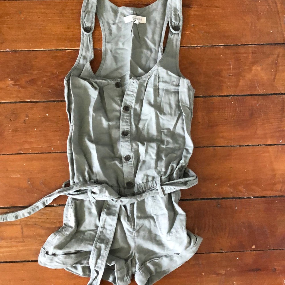 A&F green romper